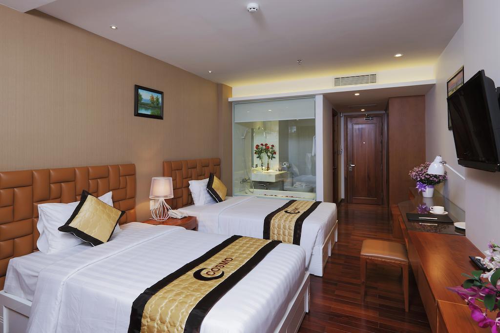 Khách sạn Cosmopolitan 3*