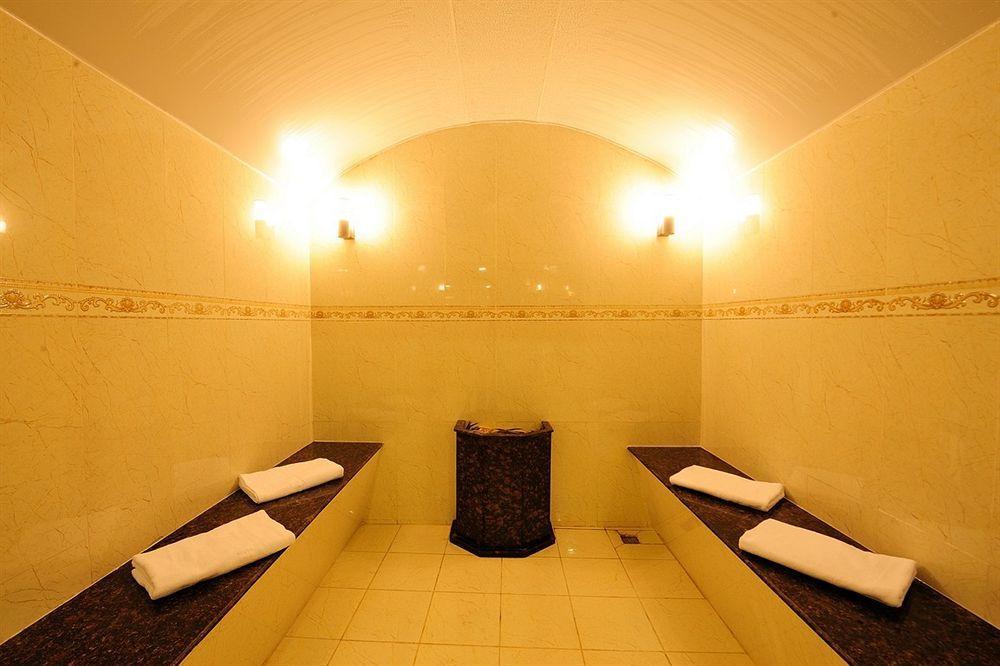 Cosmopolitan Khách sạn TP. Hồ Chí Minh