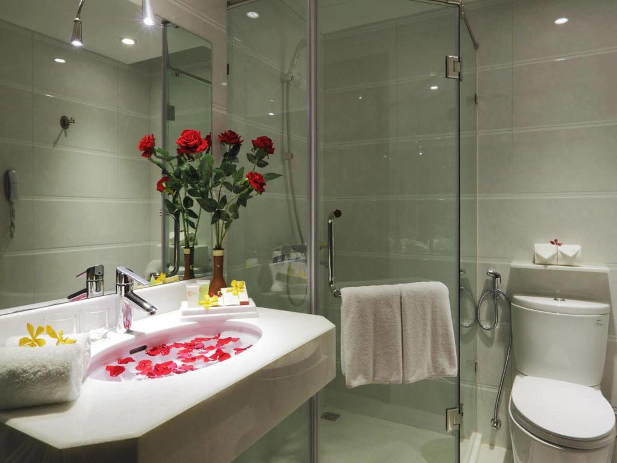 Cosmopolitan 3* TP. Hồ Chí Minh